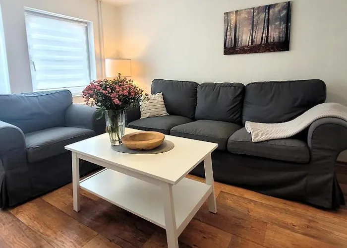 21104 * وينتربرغ